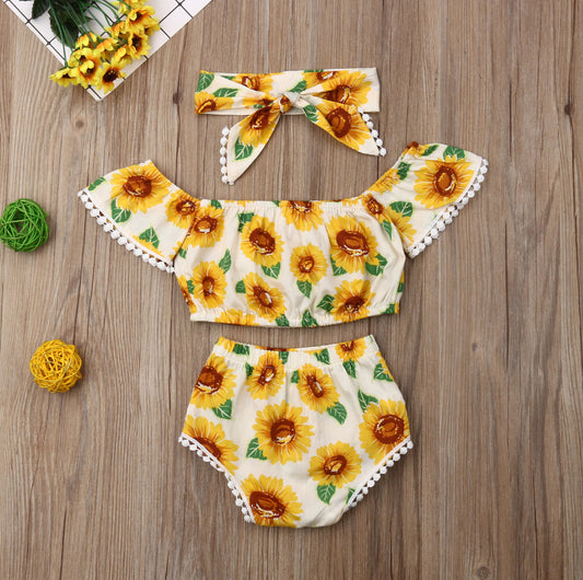 Summer Ensemble with Sunflowers